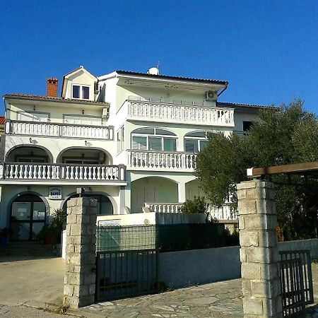 Apartmani Djurda Krk Town Kültér fotó