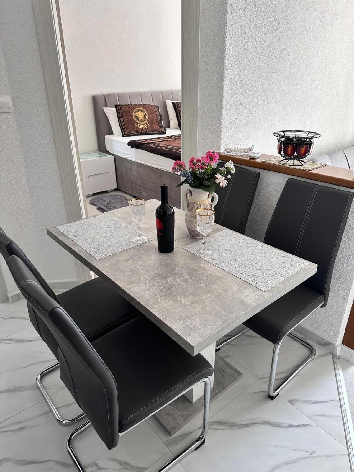 Apartmani Djurda Krk Town Kültér fotó
